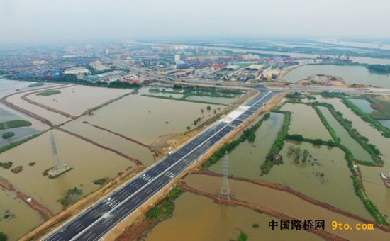 越南河內(nèi)至海防高速公路將于12月5日全線通車